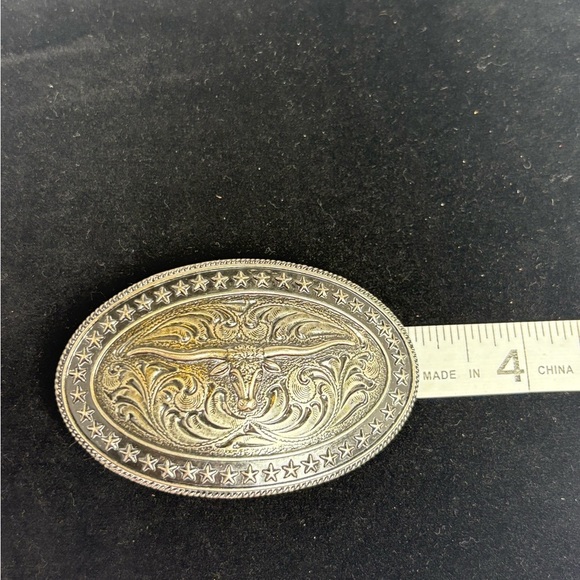 Silver Tone Oval Western Longhorn Belt Buckle - Picture 5 of 8